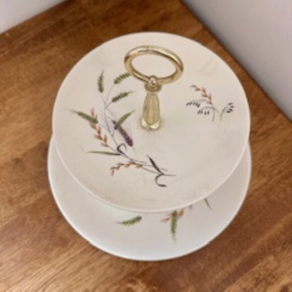 Crown Essex Canadiana 2-Tiered Tray Vintage Staffordshire England Cake Stand Des - Picture 3 of 4